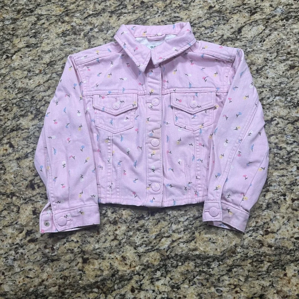 Old Navy Girls Pink Floral Denim Trucker Jacket Size S 6-7 Jean Coat Button Up